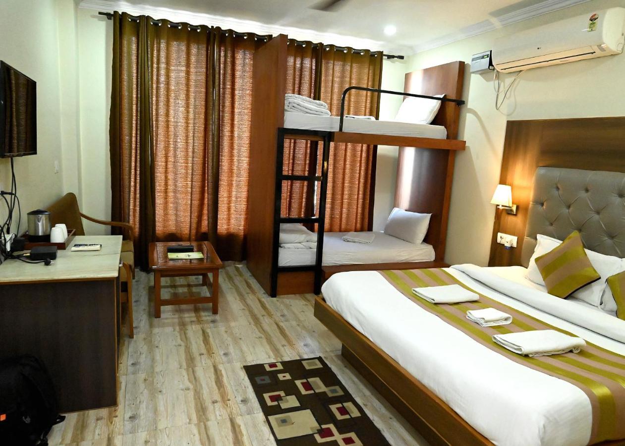 Hotel Peepal Tree Rishīkesh Esterno foto