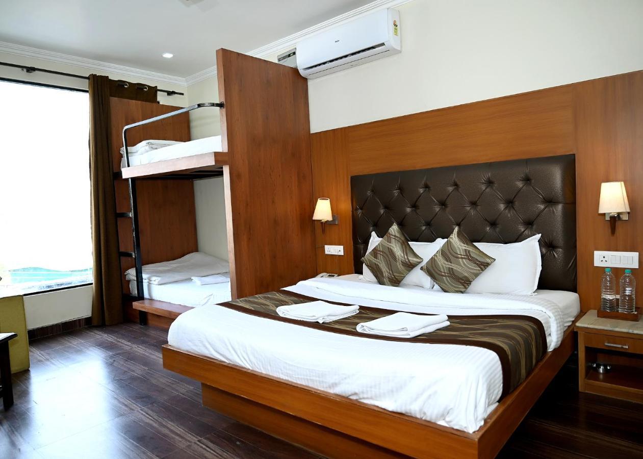 Hotel Peepal Tree Rishīkesh Esterno foto